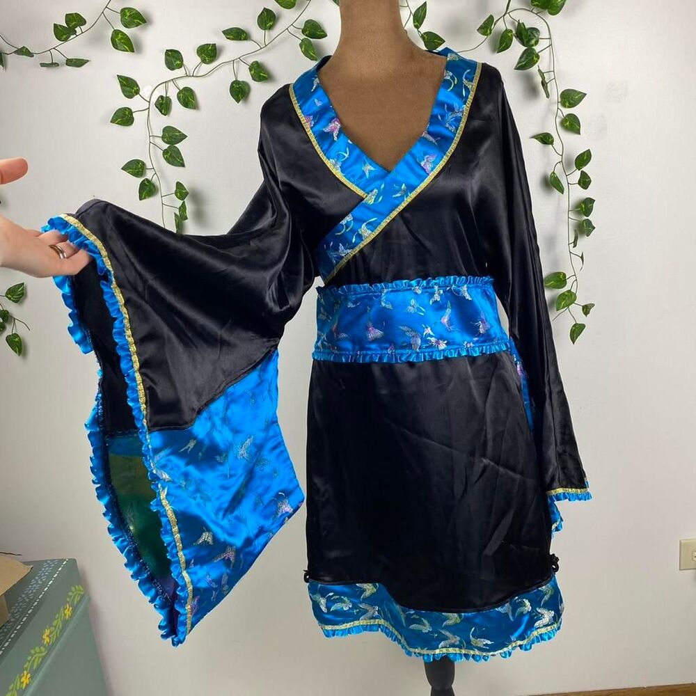 Japanese kimono geisha dress ruffle trim butterfly motifs frog knot embellished